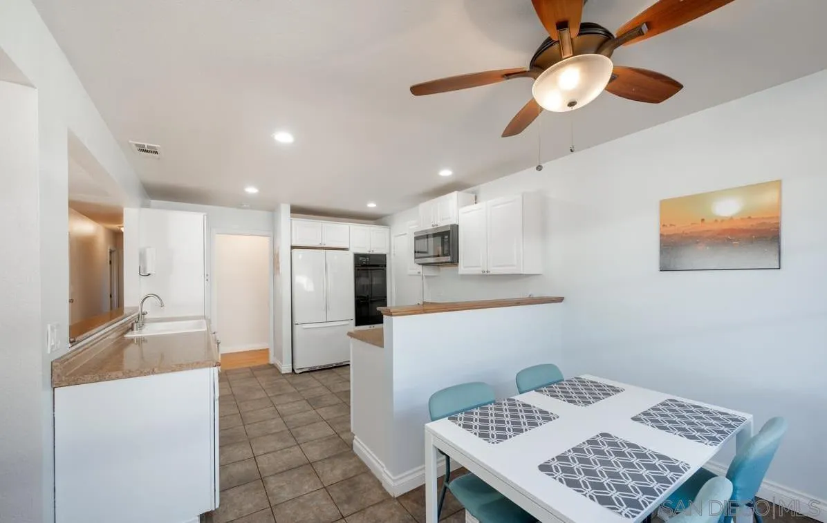 1411 Cornwall Street Spring Valley, CA 91977 - Photo 6 of 23