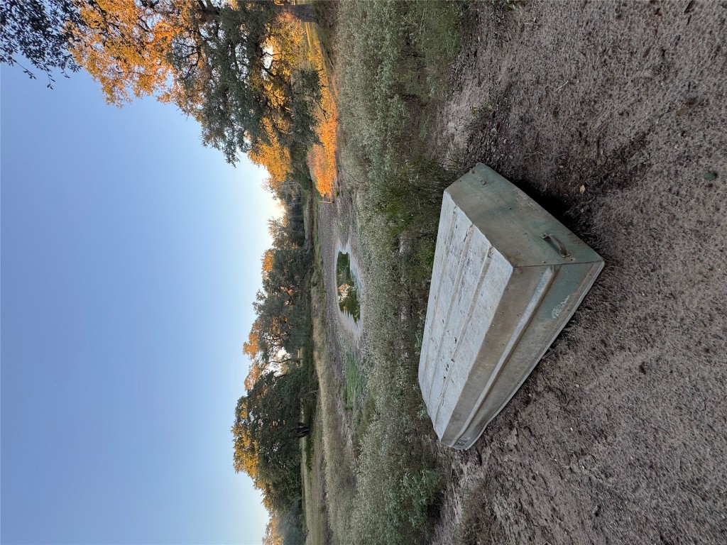 2636 East Fm 532 Schulenburg, TX 78956 - Photo 26 of 40 a view of a dry yard with wooden fence