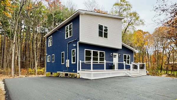 $719,900 | 40 Craigie Avenue, Haverhill, MA 01830