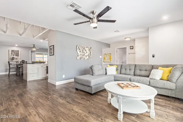 $6,000 | 8742 East Weldon Avenue, Scottsdale, AZ 85251