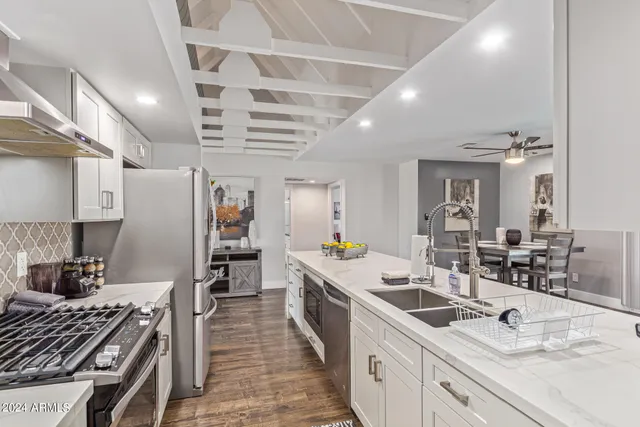 $6,000 | 8742 East Weldon Avenue, Scottsdale, AZ 85251