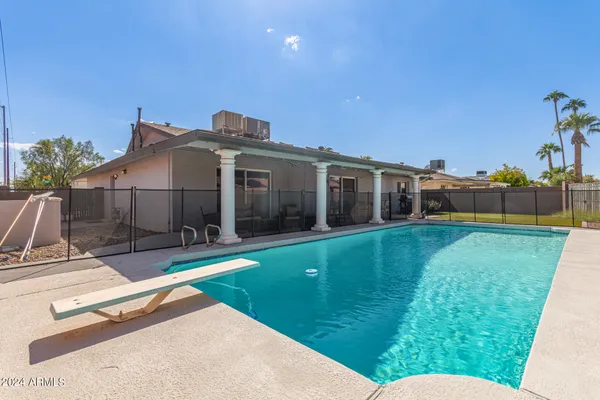 $6,000 | 8742 East Weldon Avenue, Scottsdale, AZ 85251