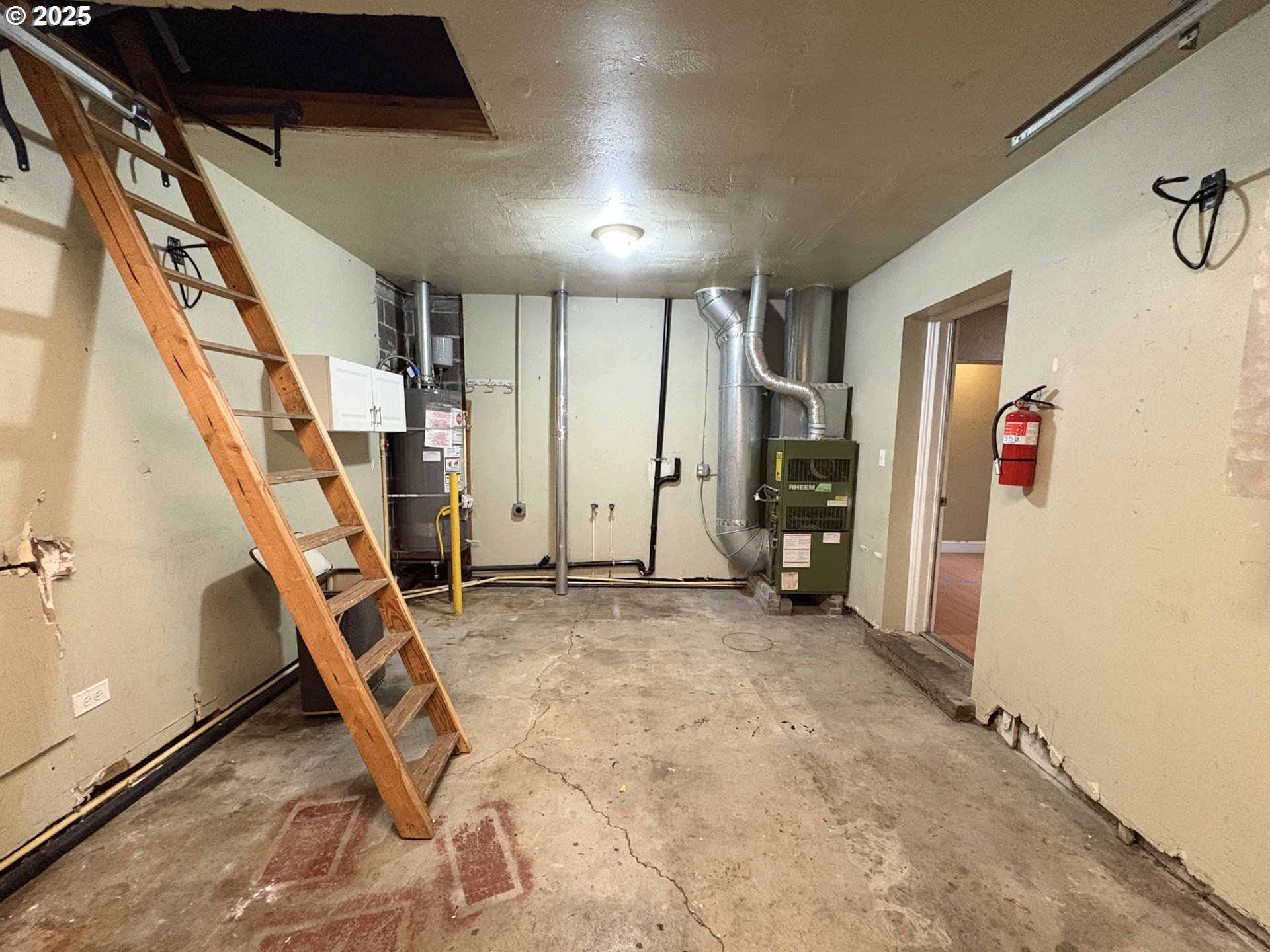 12305 Southwest 7th Street Beaverton, OR 97005 - Photo 17 of 23 a view of an empty room with stairs