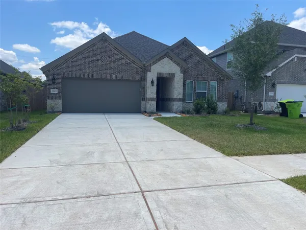 $2,050 | 1203 Muscadine Hollow Lane, Richmond, TX 77406
