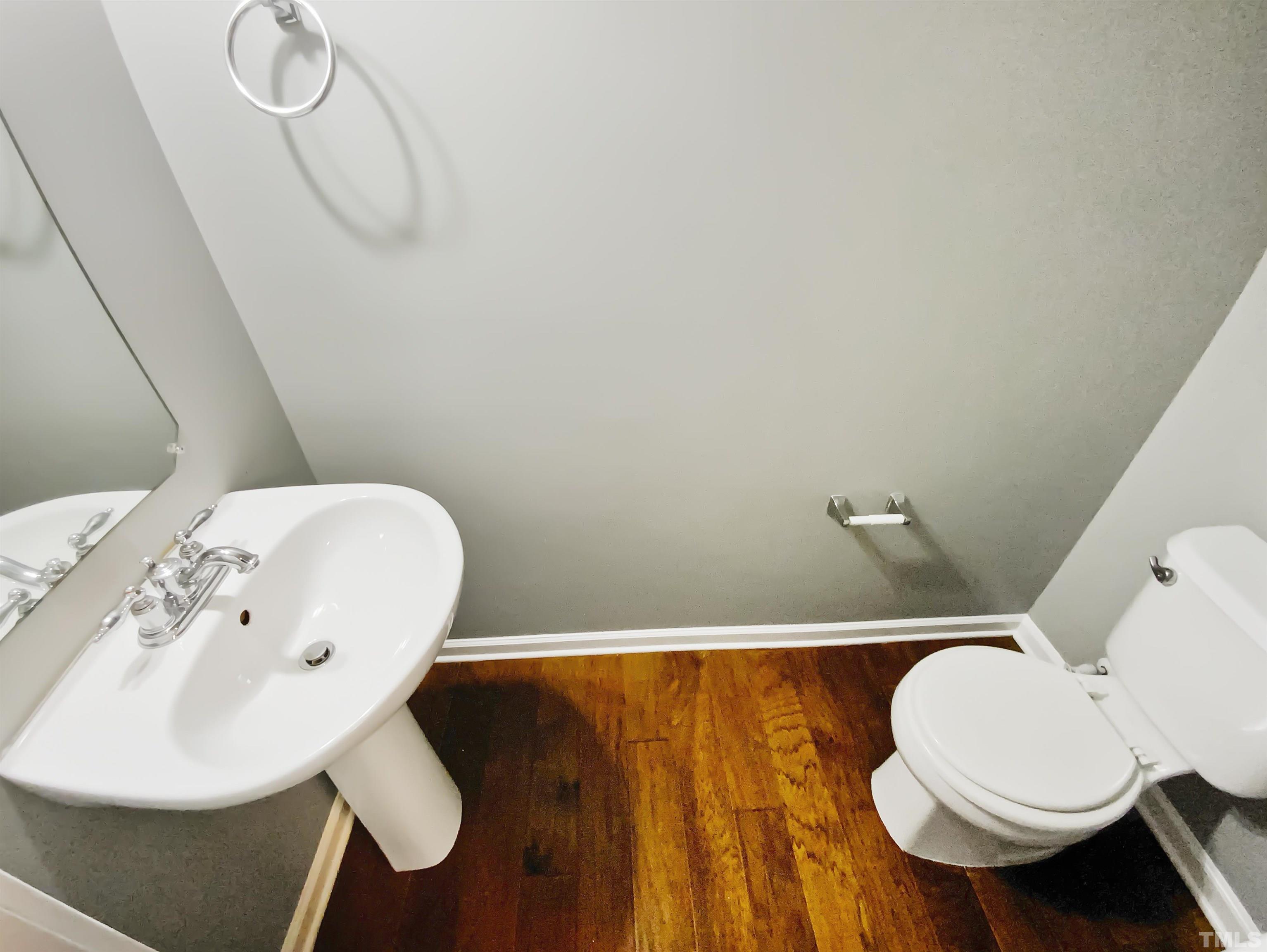 2923 Settle In Lane Raleigh, NC 27614 - Photo 17 of 19 Gallery Image 17