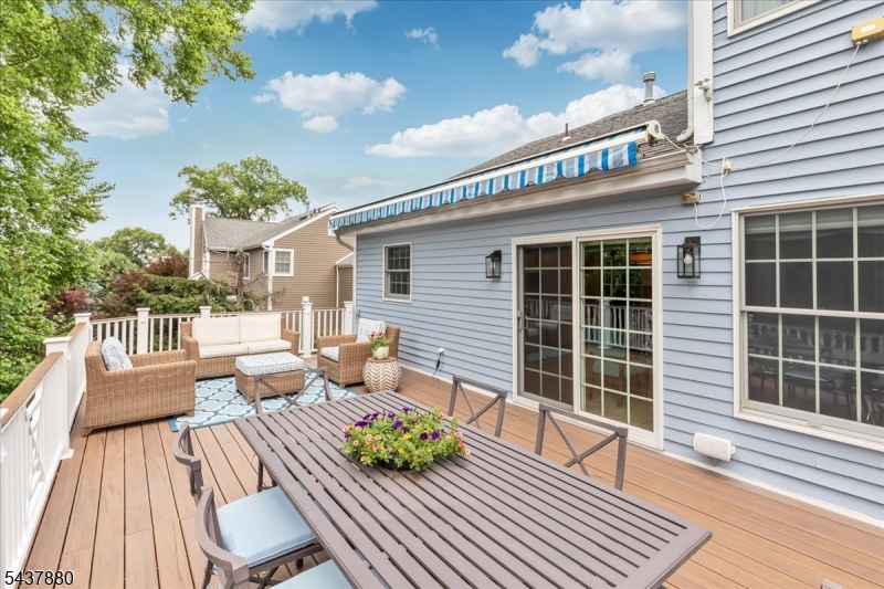 6 Barnstable Road Berkeley Heights, NJ 07922 - Photo 42 of 48