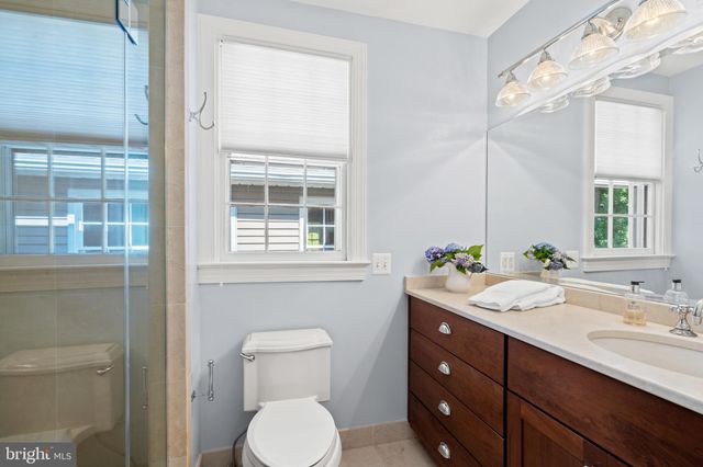 $1,575,000 | 6060 Woodmont Road, Alexandria, VA 22307