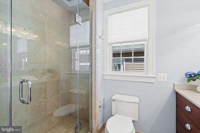 $1,575,000 | 6060 Woodmont Road, Alexandria, VA 22307