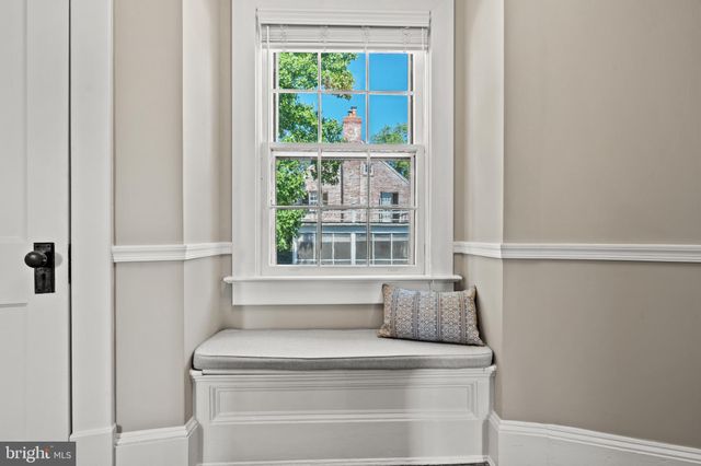 $1,575,000 | 6060 Woodmont Road, Alexandria, VA 22307