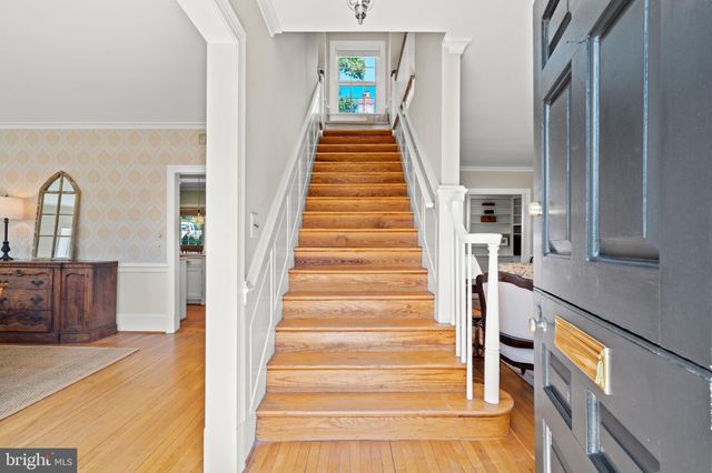 $1,575,000 | 6060 Woodmont Road, Alexandria, VA 22307