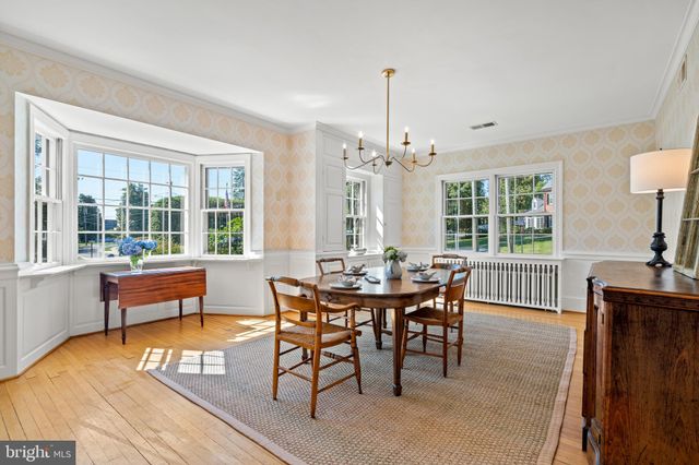 $1,575,000 | 6060 Woodmont Road, Alexandria, VA 22307