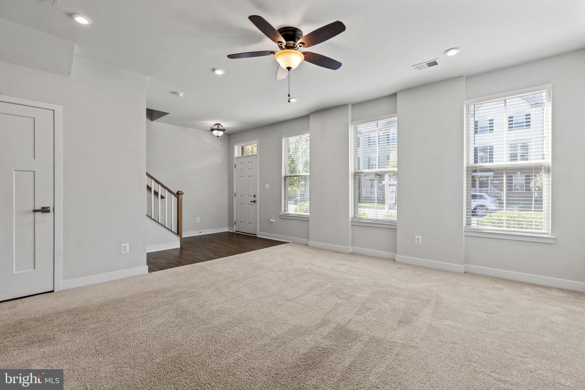 2010 Serviceberry Road Dumfries, VA 22026 - Photo 29 of 39 Gallery Image 29