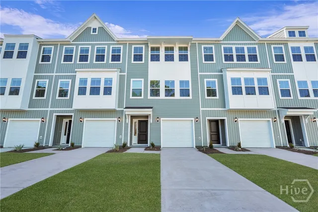 $279,900 | 15 Towne Pk Drive, Rincon, GA 31326