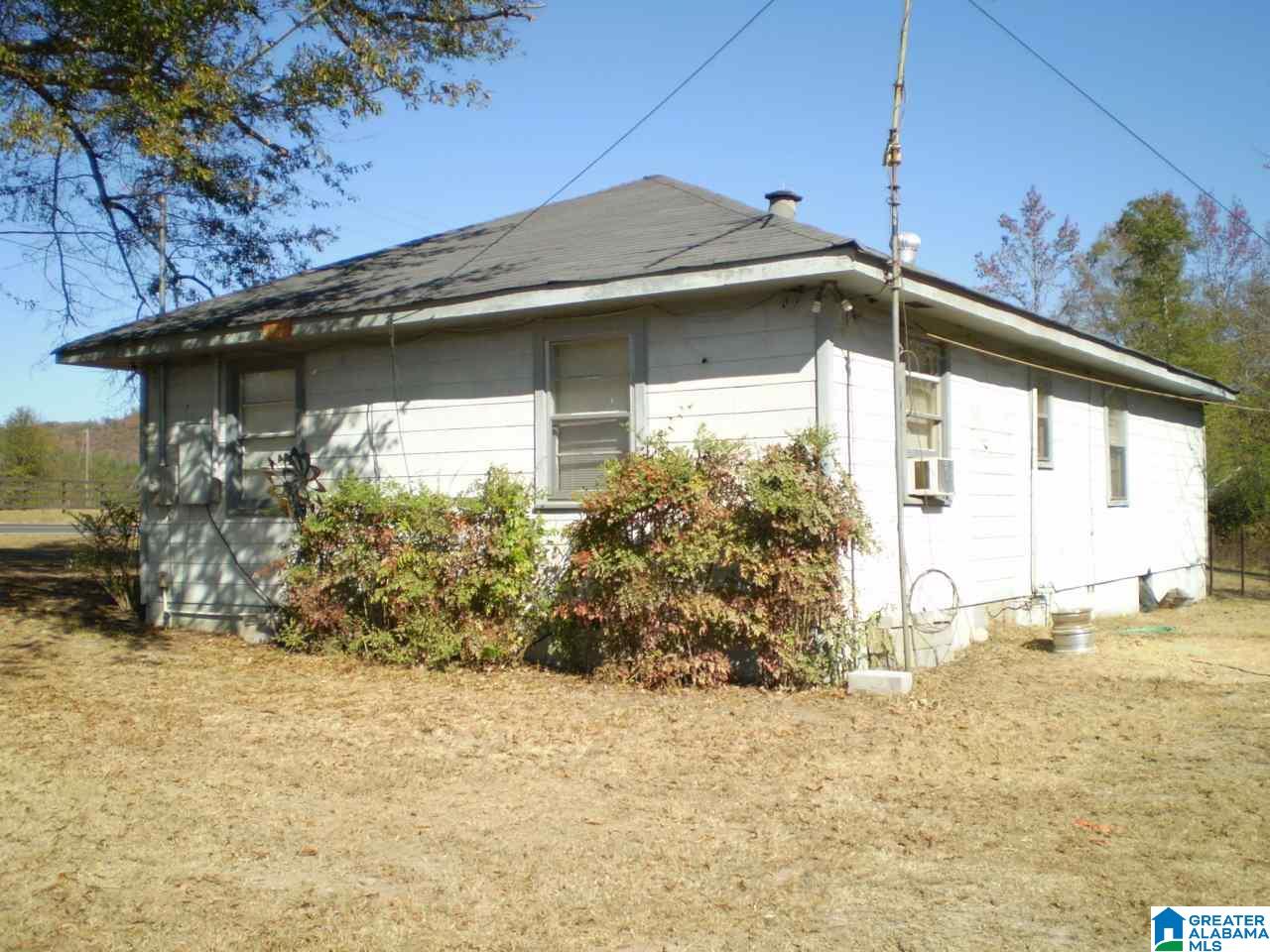 9060 Shoal Creek Road Ashville, AL 35953 - Photo 3 of 24