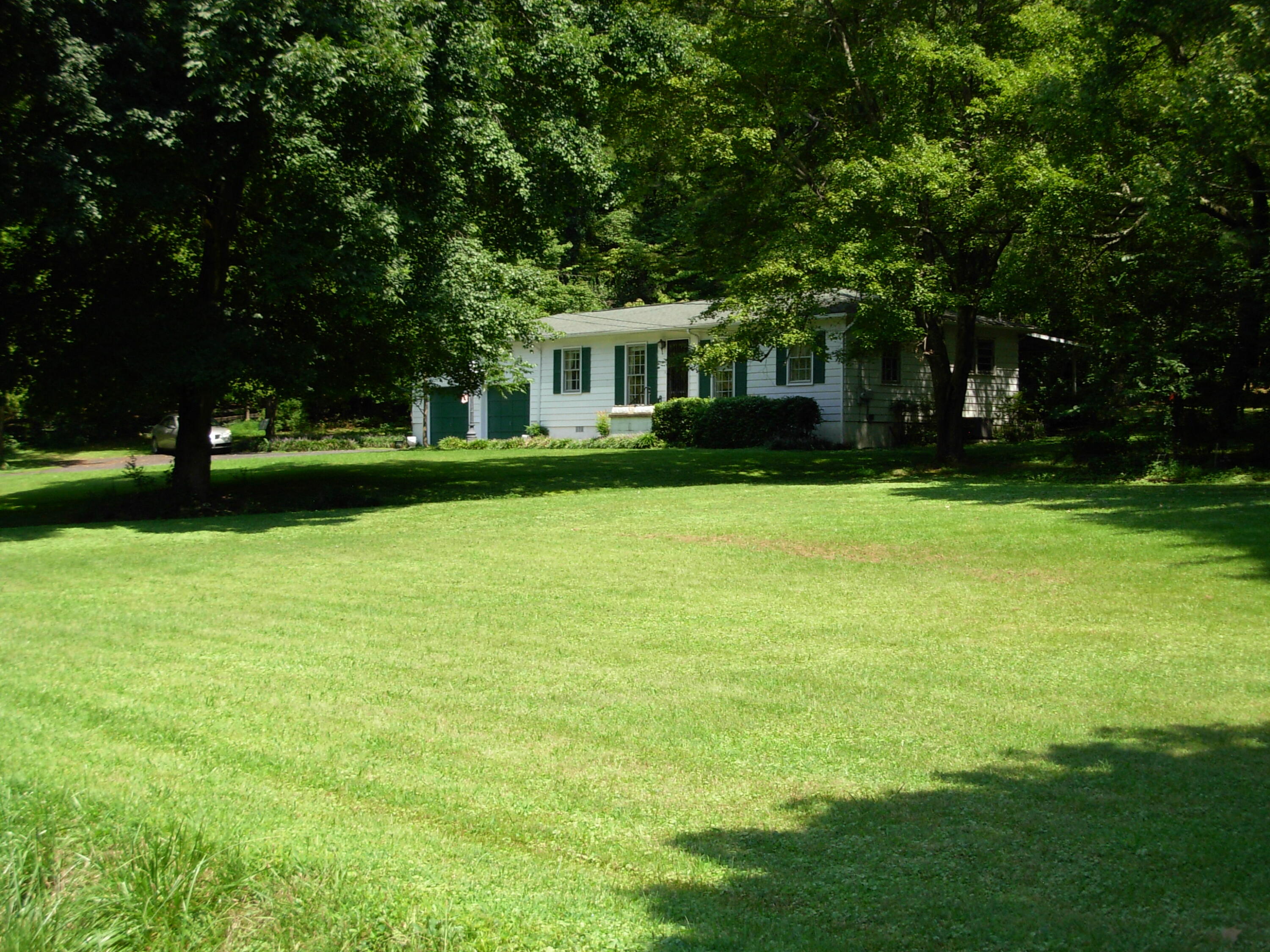 1611 Mission Ridge Road Rossville, GA 30741 - Photo 3 of 40 DSCN6540
