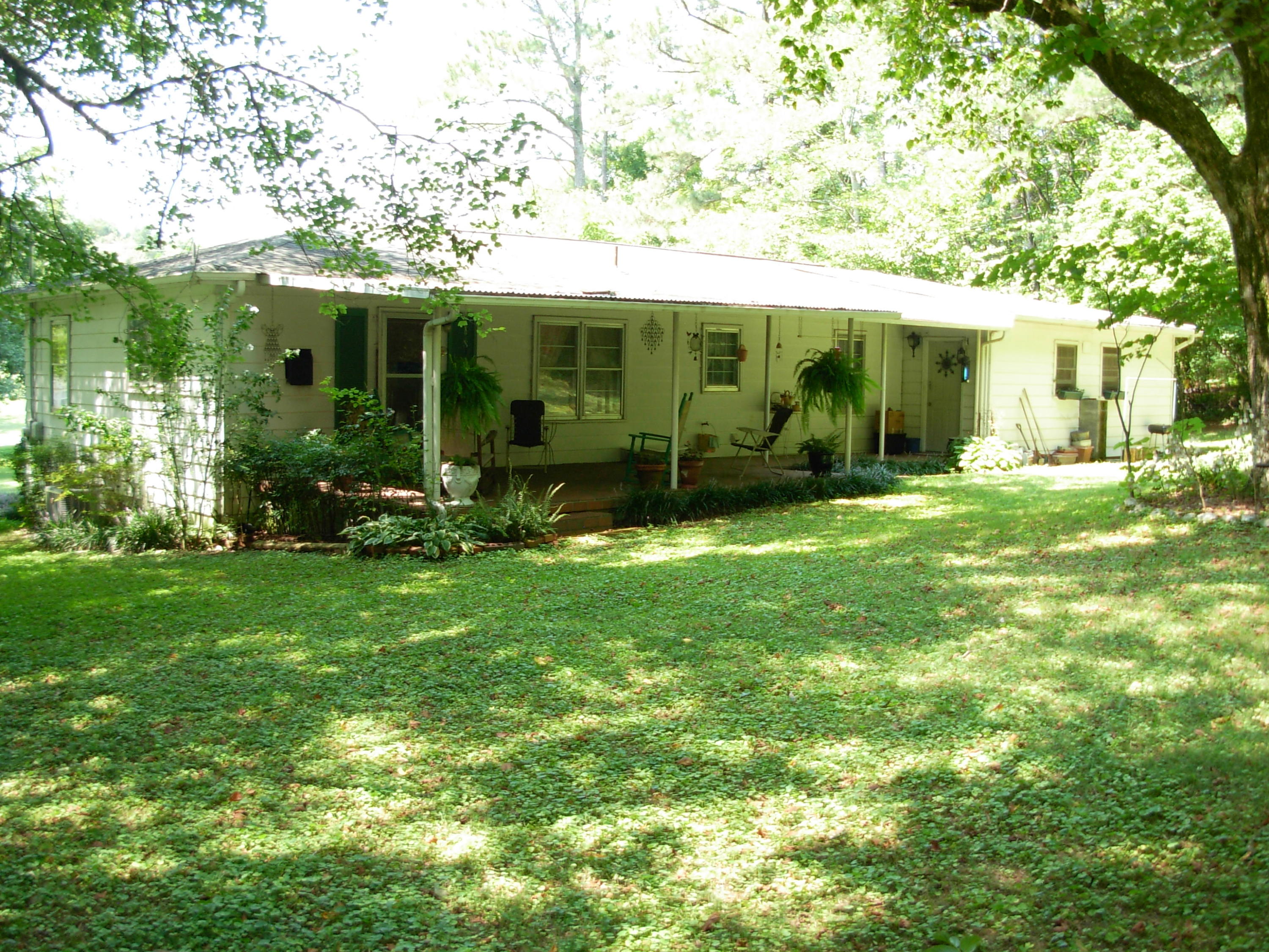1611 Mission Ridge Road Rossville, GA 30741 - Photo 4 of 40 DSCN6549