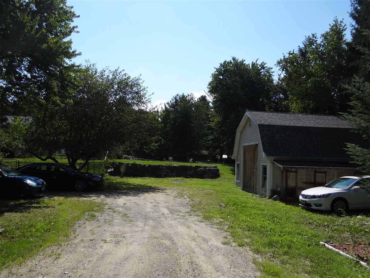 487 Boston Post Road Amherst, NH 03031 - Photo 2 of 7