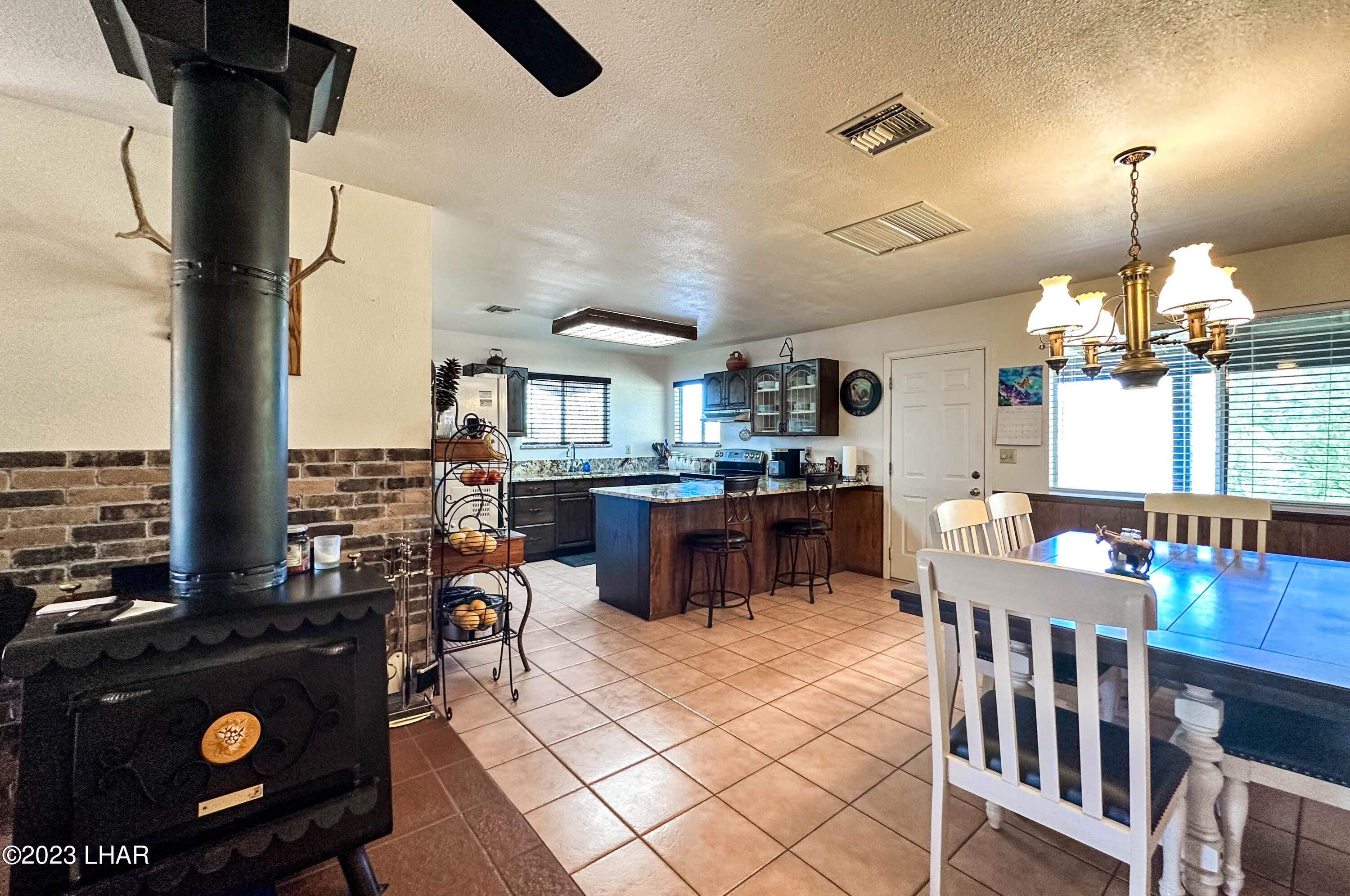 14995 East Page Road Yucca, AZ 86438 - Photo 21 of 139 14995 E Page Rd-138