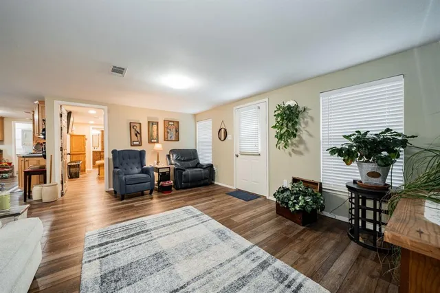 $361,201 | 1201 VZ County Road, Canton, TX 75103