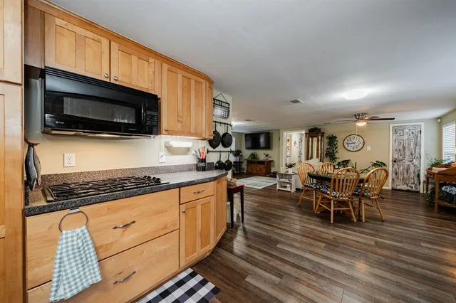 $361,201 | 1201 VZ County Road, Canton, TX 75103