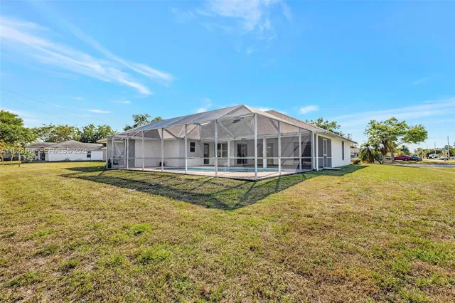 $2,850 | 1321 Southeast Airoso Boulevard, Port St. Lucie, FL 34983