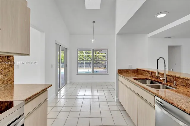 $2,850 | 1321 Southeast Airoso Boulevard, Port St. Lucie, FL 34983