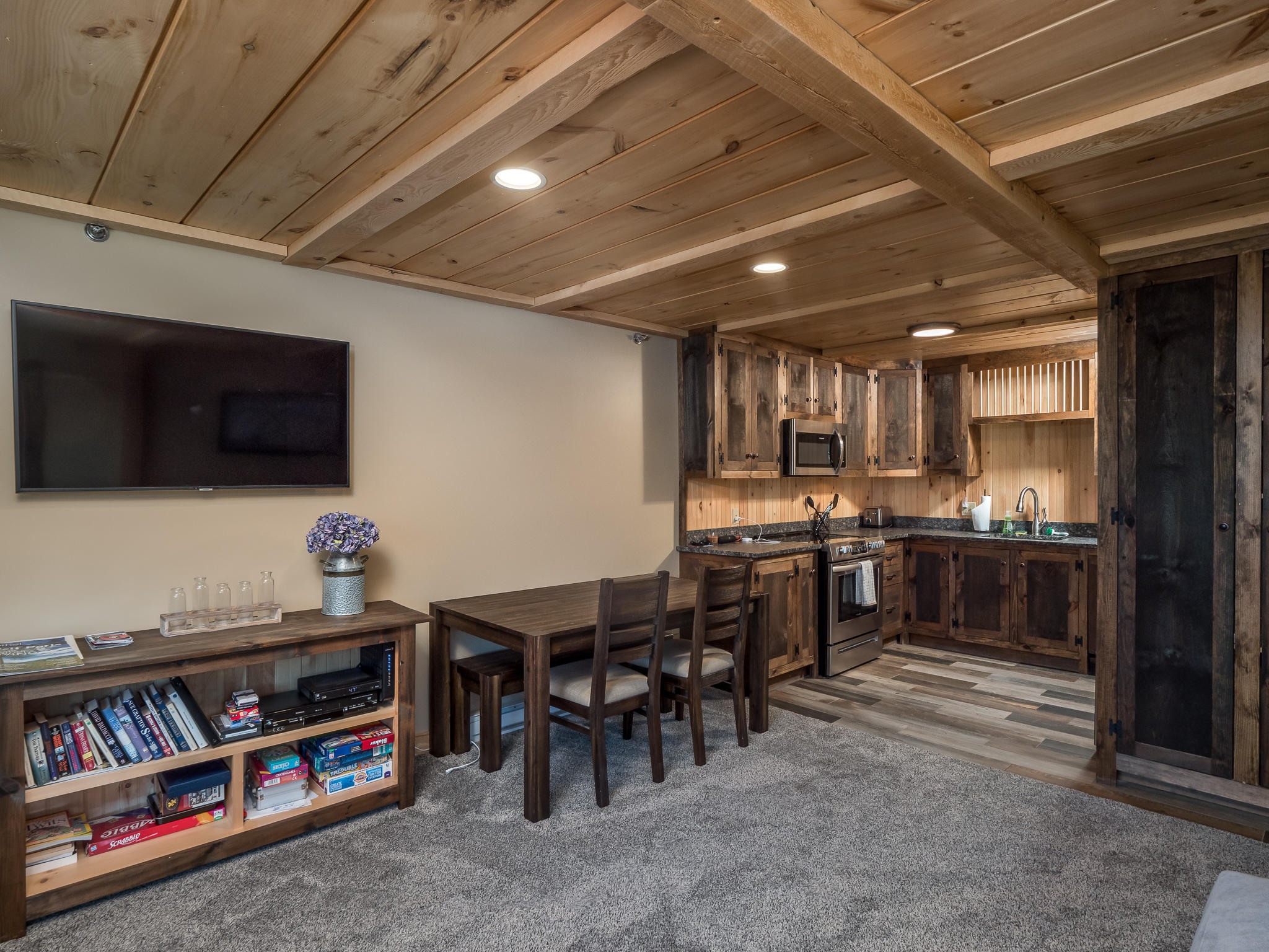 376 Skiway Road, Unit 304 Newry, ME 04261 - Photo 7 of 18 North Peak 304-6
