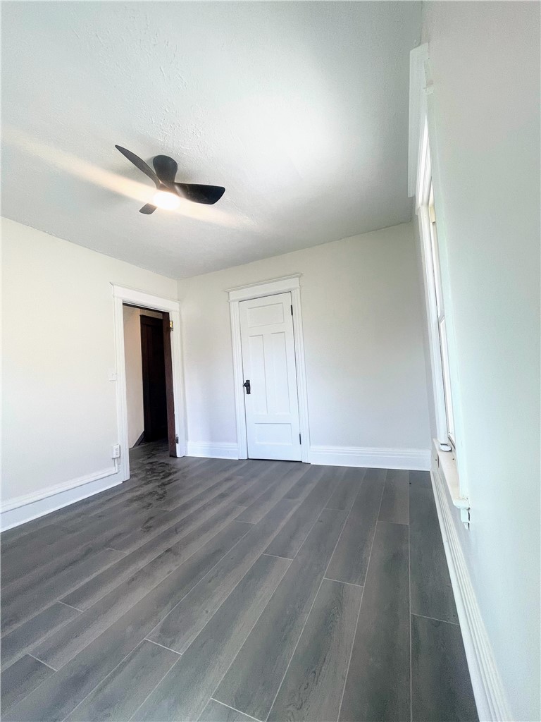 210 Cedarwood Terrace Rochester, NY 14609 - Photo 15 of 30