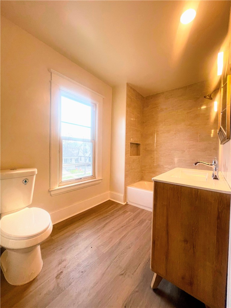 210 Cedarwood Terrace Rochester, NY 14609 - Photo 22 of 30