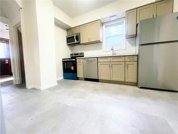 $139,999 | 210 Cedarwood Terrace, Rochester, NY 14609