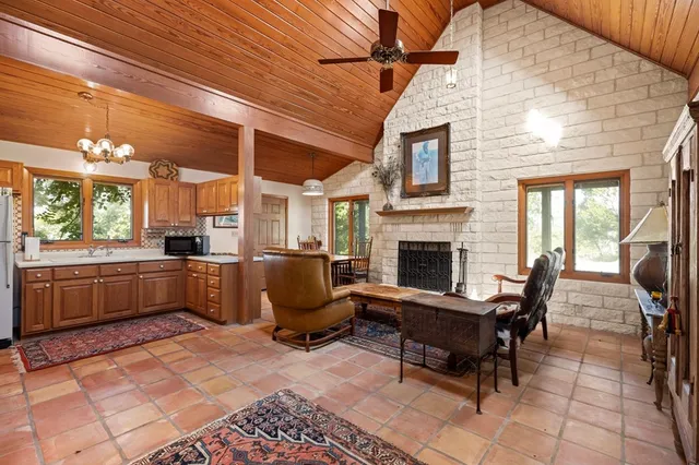 $2,399,800 | 556 Cliff View Loop, Harper, TX 78631