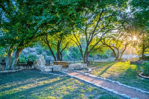 $2,199,000 | 556 Cliff View Loop, Harper, TX 78631