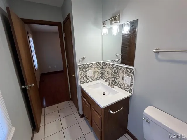 $275,000 | 10362 Old 8 Highway, Mineral Point, MO 63660