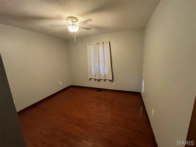 $275,000 | 10362 Old 8 Highway, Mineral Point, MO 63660