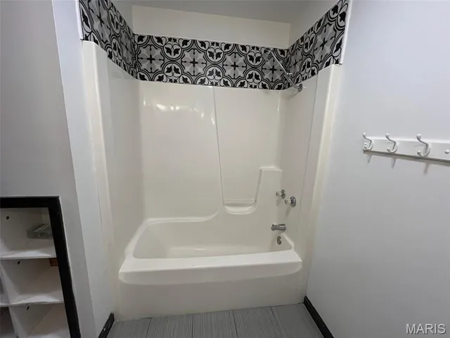 $275,000 | 10362 Old 8 Highway, Mineral Point, MO 63660