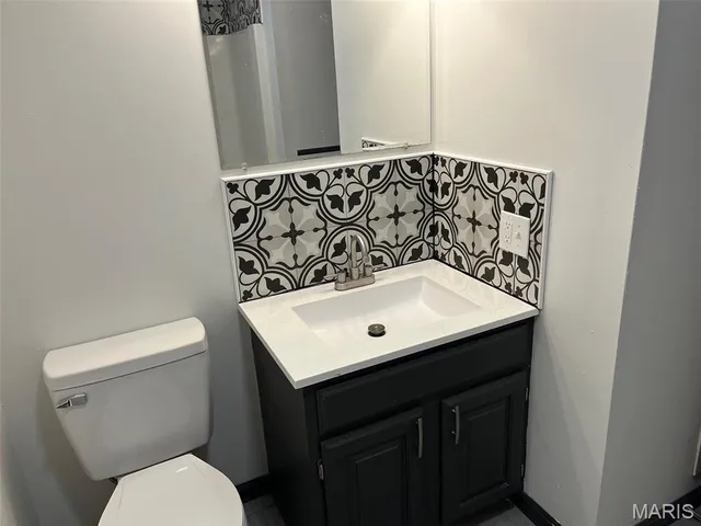 $275,000 | 10362 Old 8 Highway, Mineral Point, MO 63660