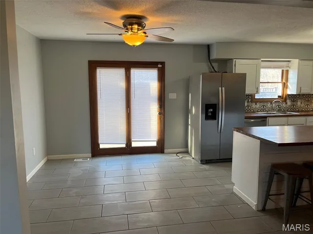 $275,000 | 10362 Old 8 Highway, Mineral Point, MO 63660