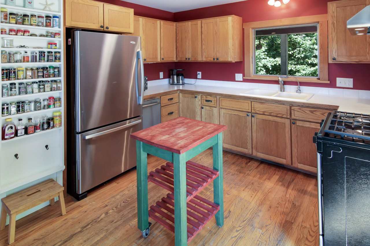 19518 Fewins Road Interlochen, MI 49643 - Photo 20 of 45 1878454-19.JPG