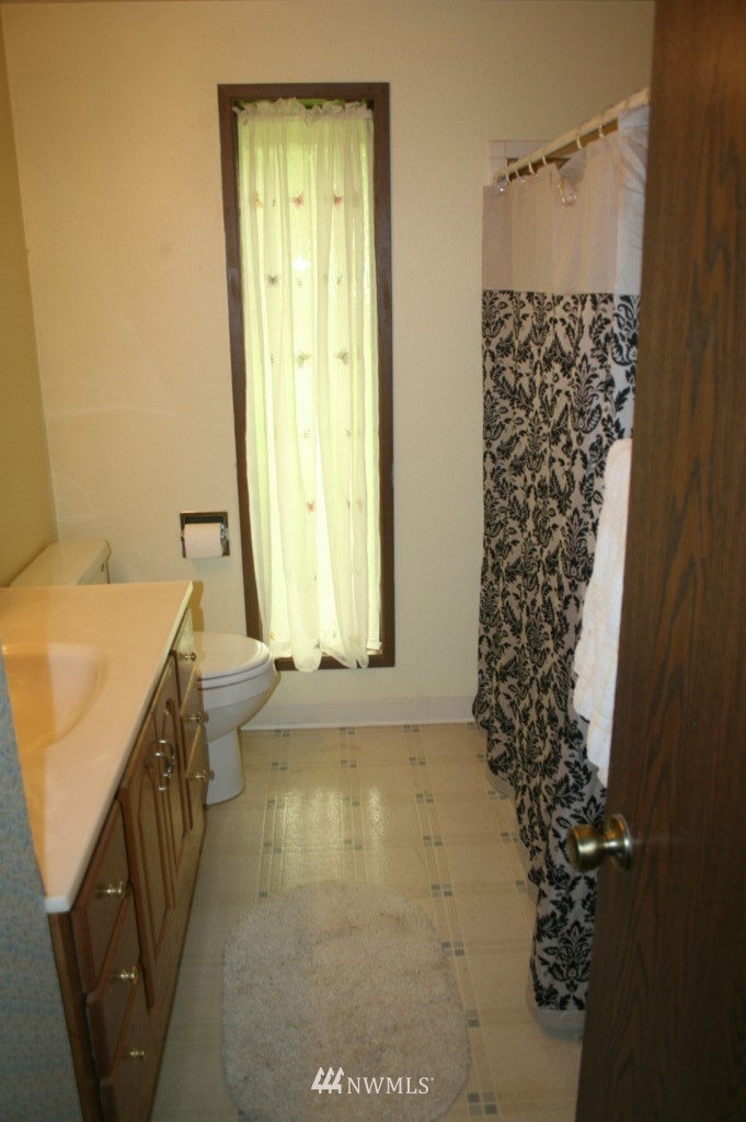 344 Todd Road Kalama, WA 98625 - Photo 12 of 20 Gallery Image 12