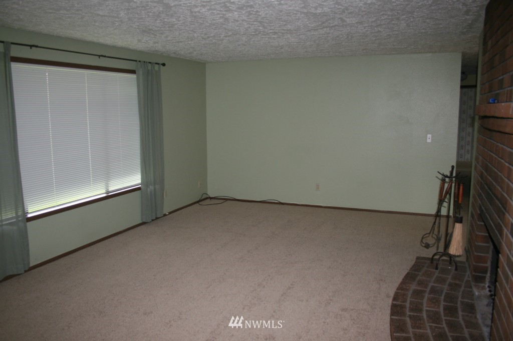 344 Todd Road Kalama, WA 98625 - Photo 10 of 20 Gallery Image 10