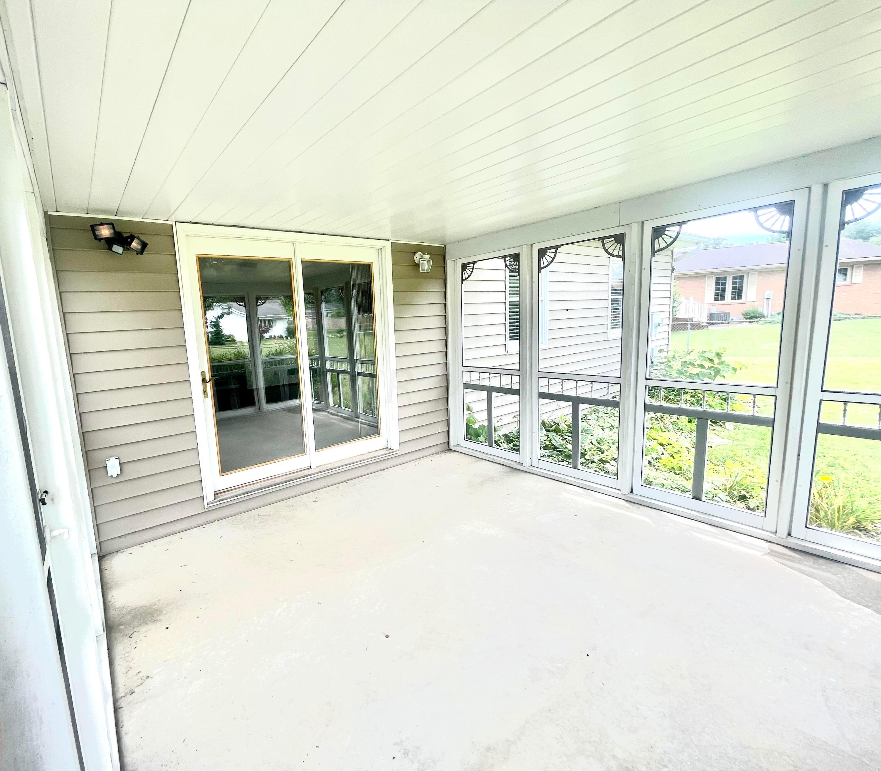 404 Ridgedale Drive Circleville, OH 43113 - Photo 42 of 42 8E7AED5C-9503-45E4-81ED-8EF594FB028A