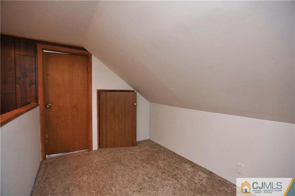 61 Ashley Road Edison, NJ 08817 - Photo 20 of 25 a view of empty room
