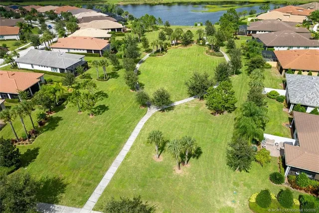 $420,000 | 4313 Beauty Leaf Circle, Vero Beach, FL 32967