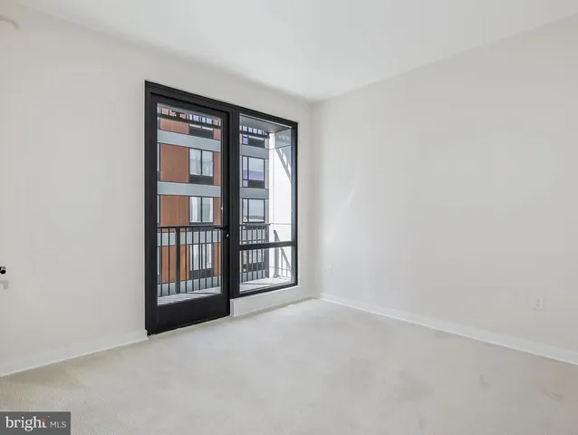 an empty room with entrance