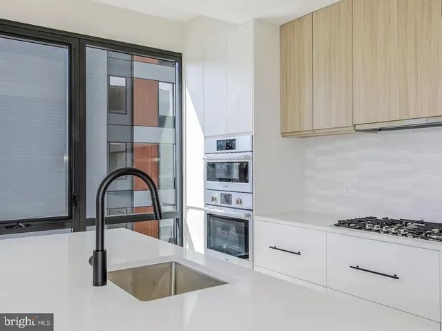 $5,750 | 255 West Falls Station Boulevard, Unit 701, Falls Church, VA 22043