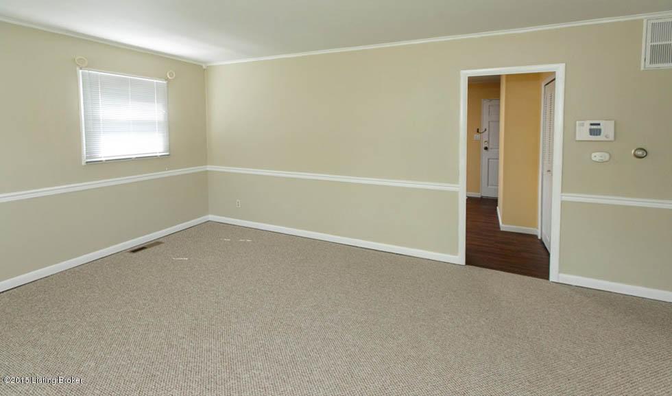 1808 Millgate Road Louisville, KY 40223 - Photo 4 of 29 3J8A7421