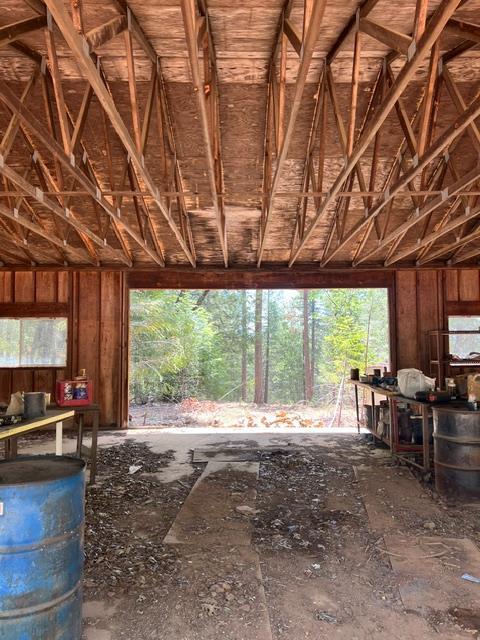 5040 Butterfield Stage Road Georgetown, CA 95634 - Photo 26 of 27 a room with lots of furniture and a large tree