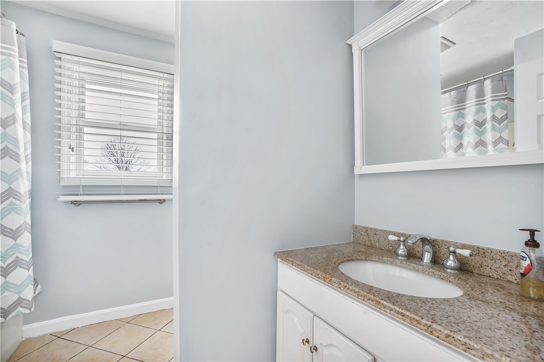 25 Nichols Road North Kingstown, RI 02852 - Photo 13 of 19 Gallery Image 13