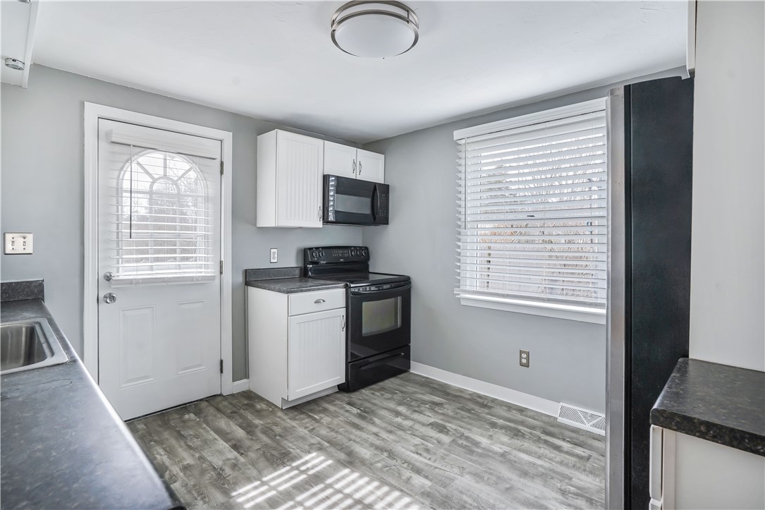 25 Nichols Road North Kingstown, RI 02852 - Photo 5 of 19 Gallery Image 5