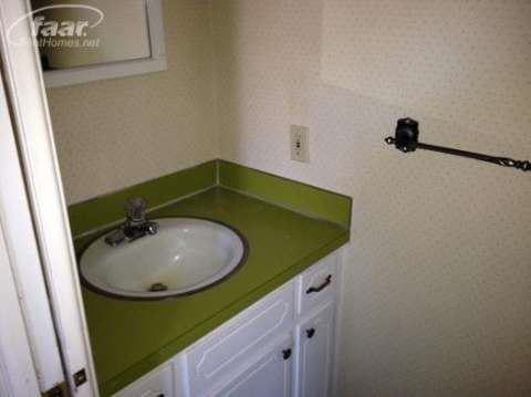 5410 Sturbridge Road Grand Blanc, MI 48439 - Photo 2 of 11 20401809-1.JPG